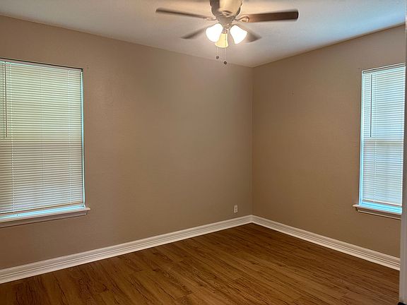 4th image of 905 Ronald Dr