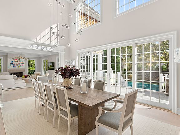 4th image of 82 Birchwood Ln
