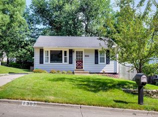 1303 Johnson St, Des Moines, IA 50315
