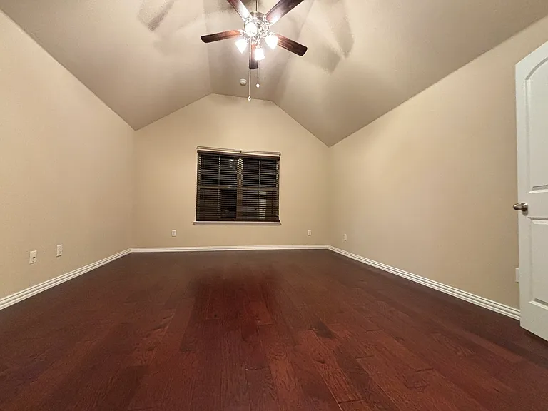 3736 Sicily St — Photo 18
