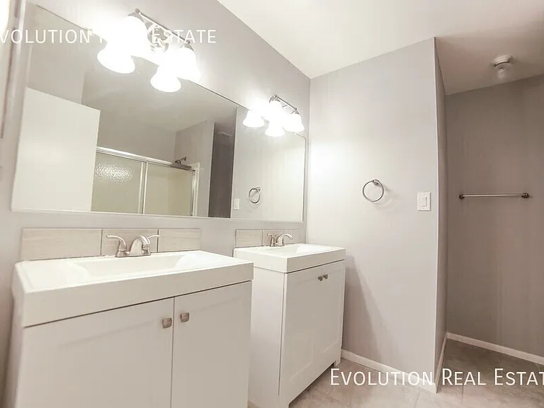2521 S Kachina Cir — Photo 8