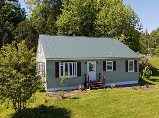1272 Concord Avenue, St. Johnsbury, VT 05819