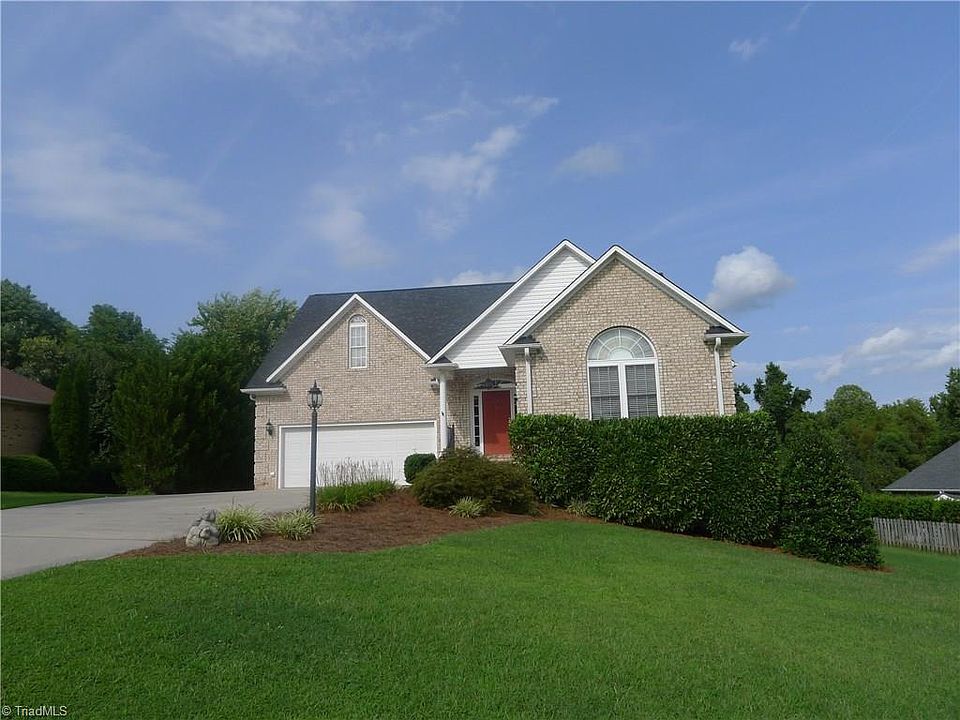 1st image of 102 Pine Hill Ct