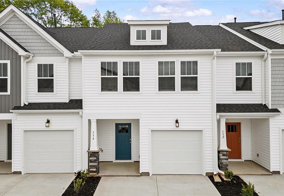 1st image of 534 Harebell Way