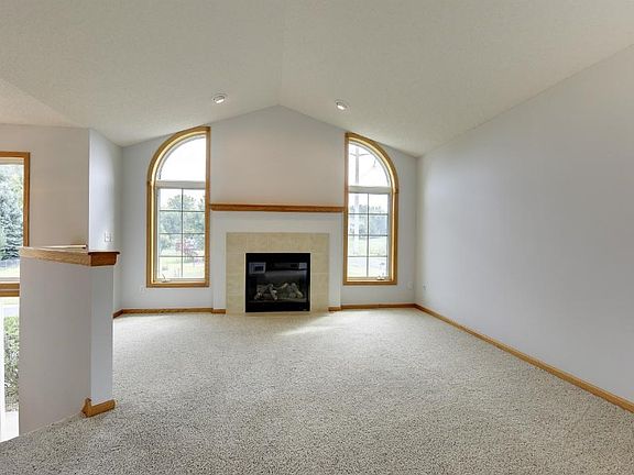 4th image of 11952 Chesholm Ln