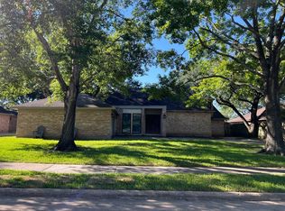 11939 Summerdale St, Houston, TX 77077