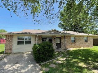 3102 Scott Ln, Springdale, AR 72762