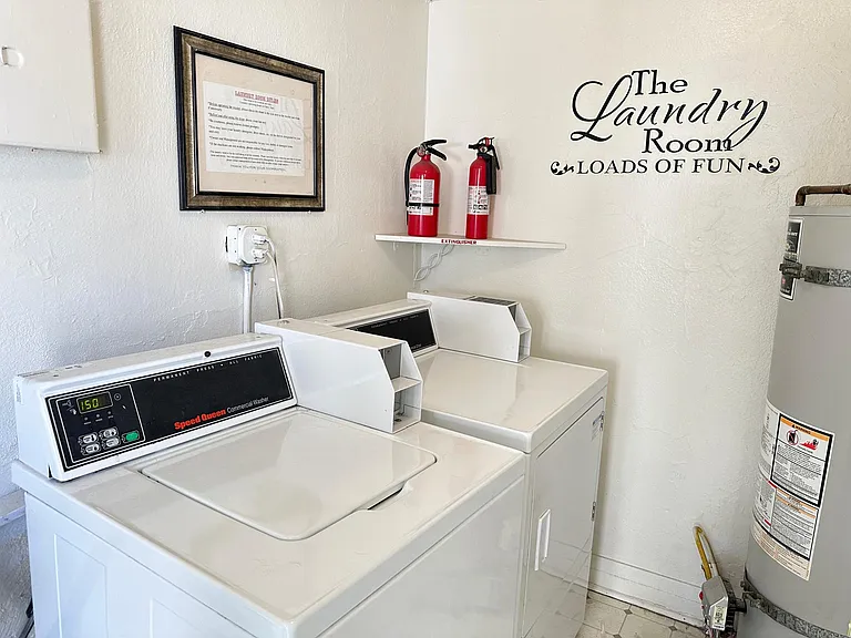 1315 Talmadge St #1315 — Photo 10