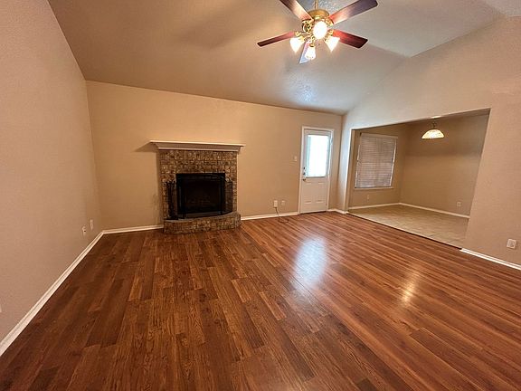 2nd image of 2601 Hidden Hill Dr