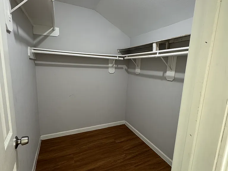 8433 Lawler St #B — Photo 7