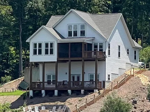 17 N Waterview Dr, Wedowee, AL 36278
