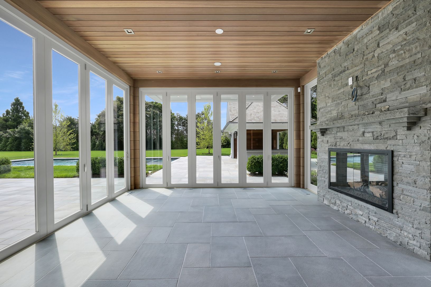  Four Seasons Room with Radiant Heat