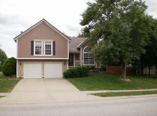 14821 Hardy St, Overland Park, KS 66223