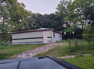 2705 Farnell Dr, Mobile, AL 36605