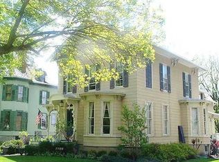 137 Gibson St, Canandaigua, NY 14424