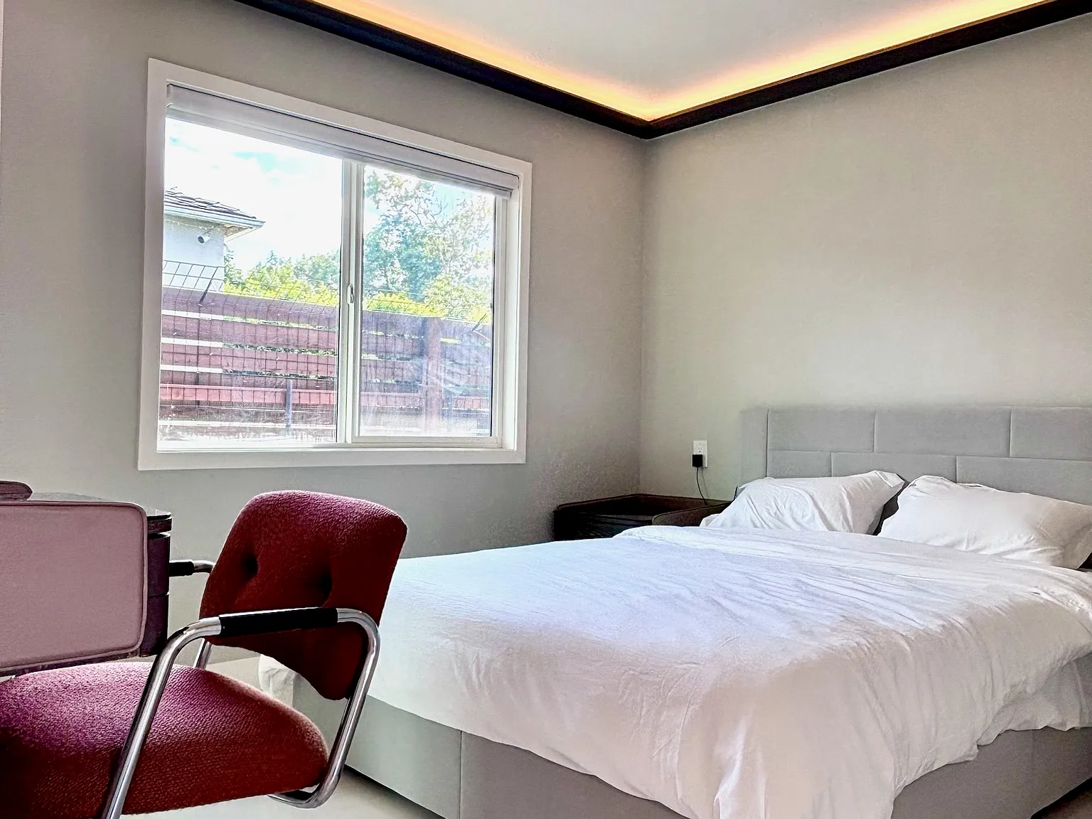 2 bed, 900 sqft, $2,500 — Photo 4