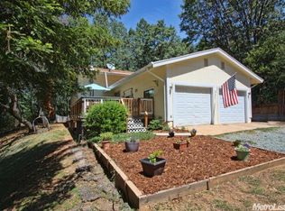 17201 Robinson Rd, Sutter Creek, CA 95685