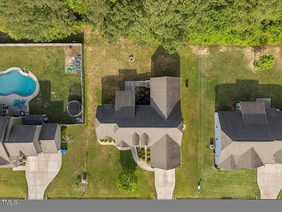 1st image of 57 Callisto Way