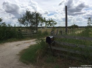 1025 Smith Falor Rd, Seguin, TX 78155