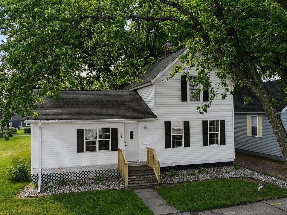 1st image of 607 N MAPLE AVENUE