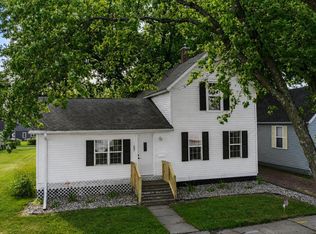 607 N Maple Ave, Marshfield, WI 54449