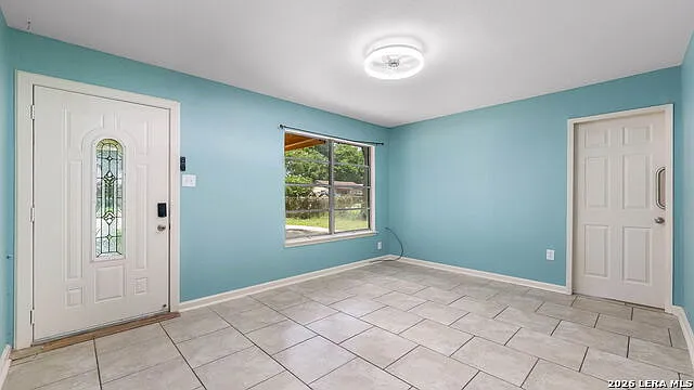923 Whitman Ave — Photo 5