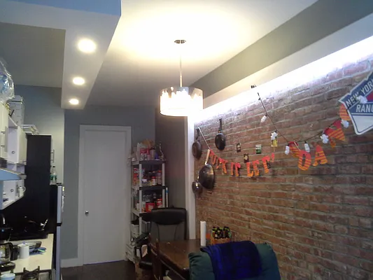 Rented by Sam Tabak | media 51