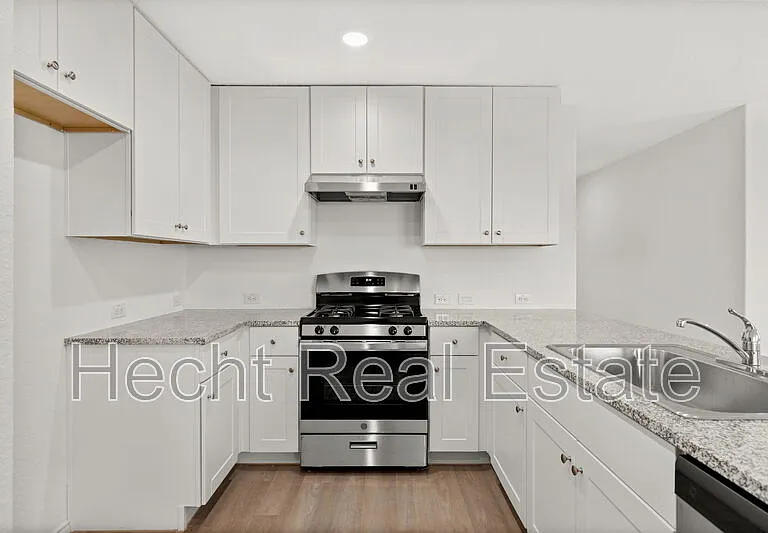 2910 Green Finch — Photo 12