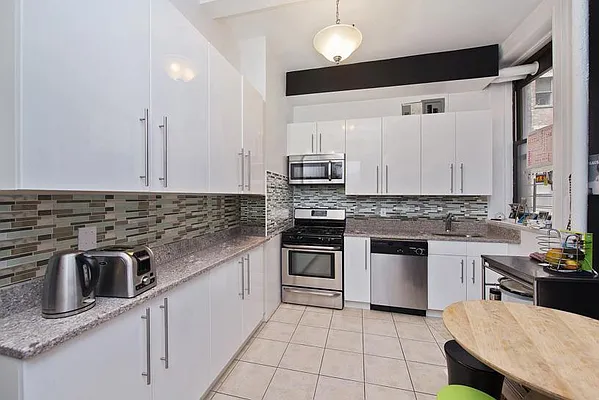 Rented by Rachel Realty | media 15