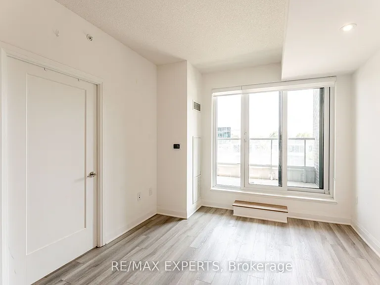 3220 Sheppard Ave E #216 — Photo 12