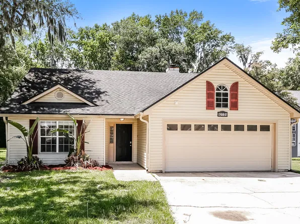 12725 Serenade Cir N, Jacksonville, FL 32225