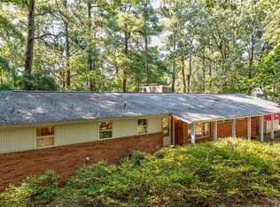 1924 W Twin Cove Rd, Virginia Beach, VA 23454