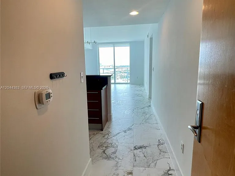 253 NE 2nd St #2409 — Photo 3