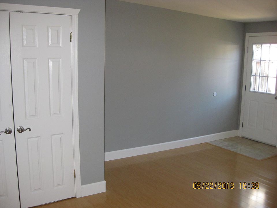 1st image of 406 S 11th St #B