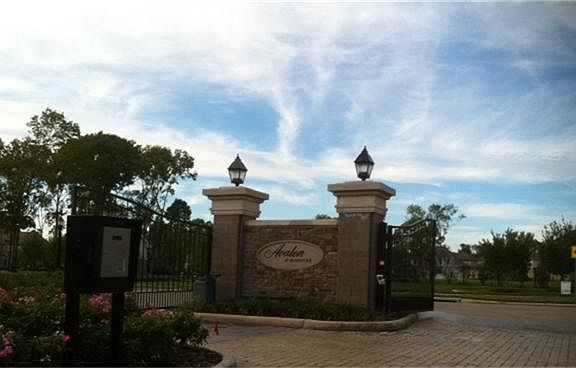 5th image of 6510 Windermere Park Ln