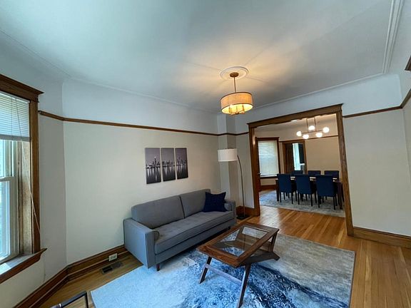 3rd image of 3220 N Clifton Ave APT 1