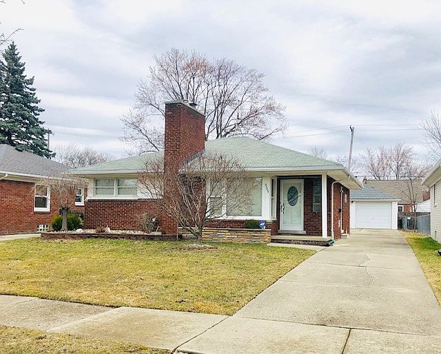 1st image of 21207 Norwood Dr