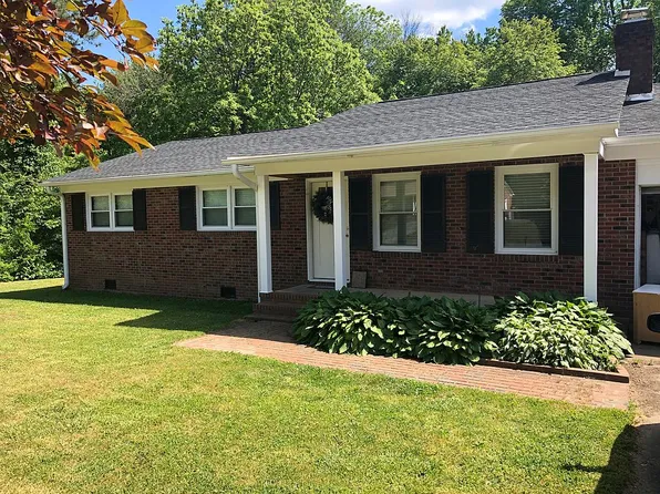 824 Mitchell Ln, Burlington, NC 27217