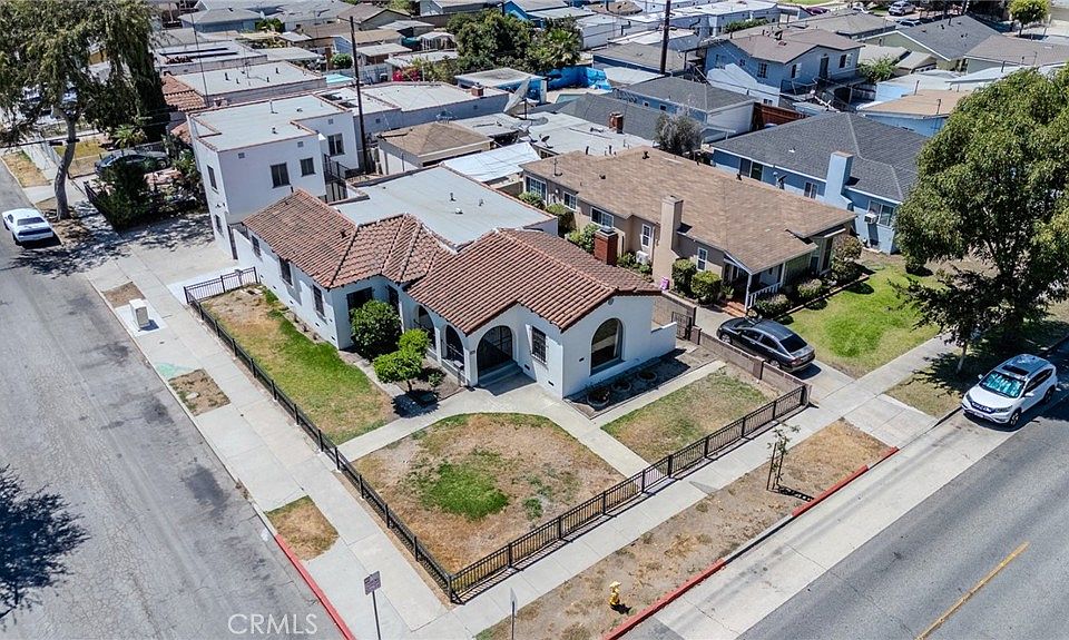 1st image of 4076 Liberty Blvd