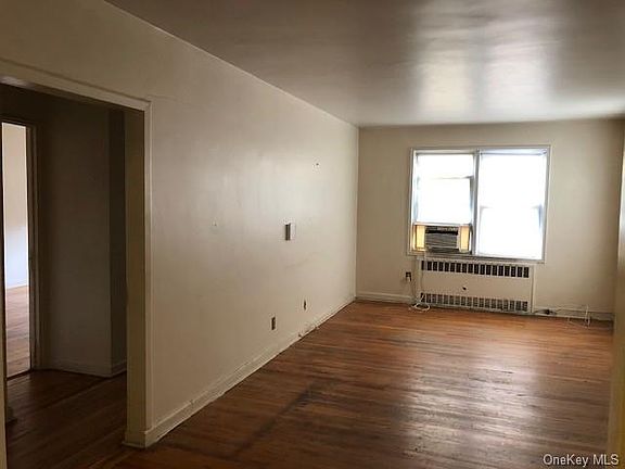 2nd image of 505 E Lincoln Ave APT 609