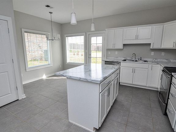 4th image of 10936 Paul Coleman Dr