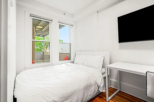 18 Benedict St #8 Photo 1