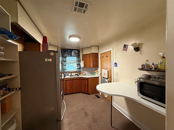 4th image of 1370 N 95th East Ave