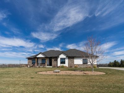 406 Fox Run St, Hastings, NE, 68901