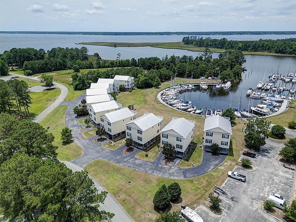 1st image of 4016 Marina Townes Dr
