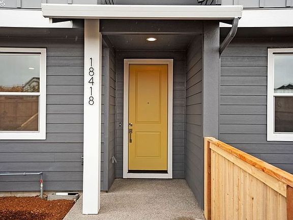 4th image of 18418 NE 46th Pl Lot 153