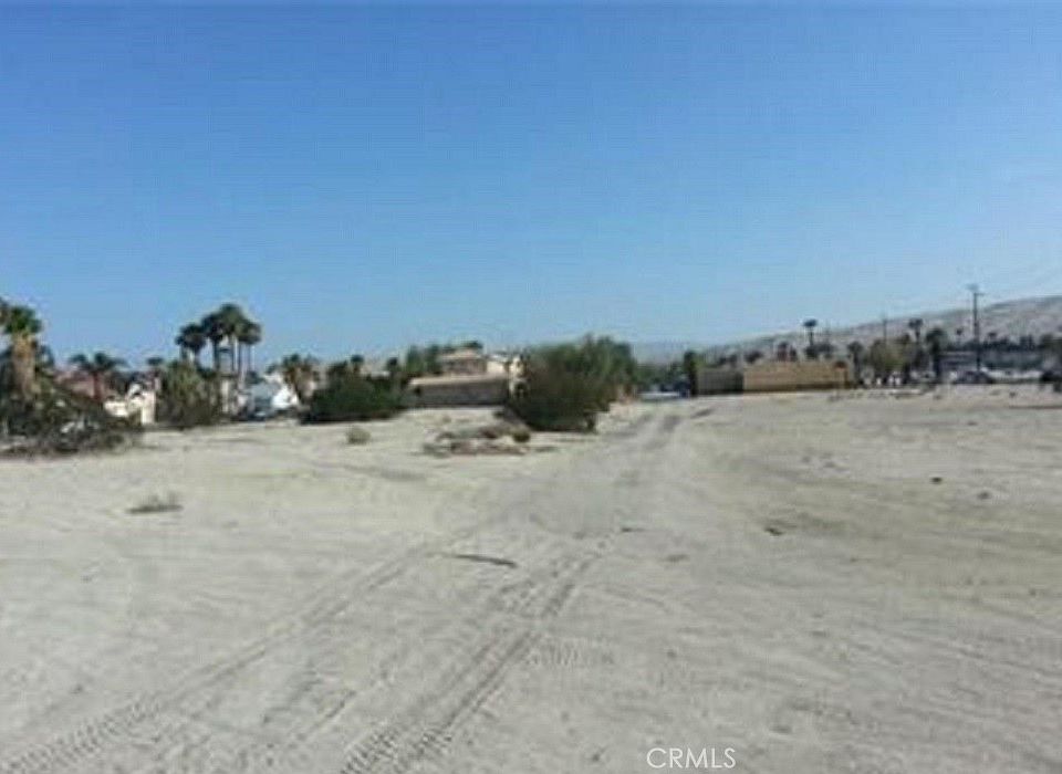 1st image of 0 Avenida La Vis