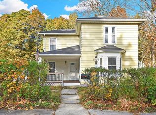 257 Walnut St, Winsted, CT 06098