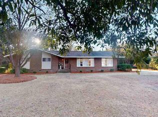521 E Richardson Cir, Hartsville, SC 29550