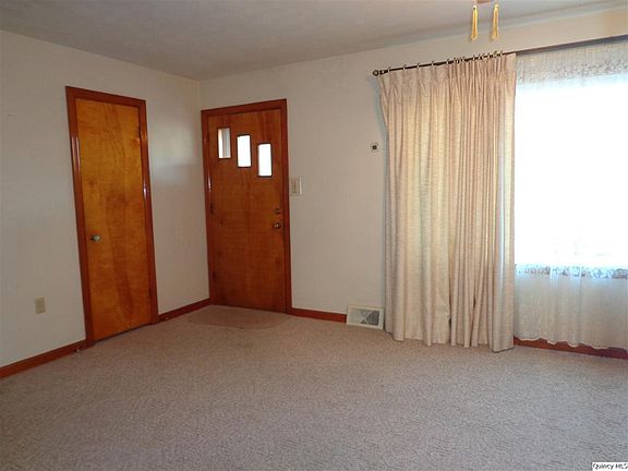 Home for Sale in Quincy, IL $89,900